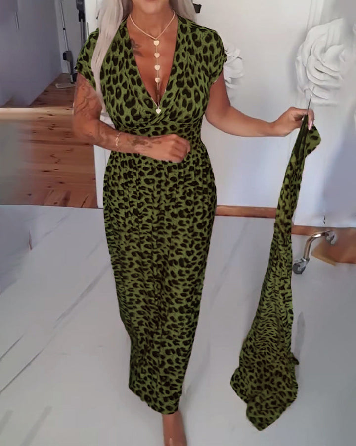 Elegant Leopard Print Dress with V-Neck