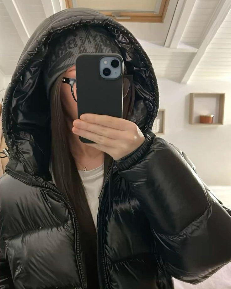 <p><strong>SOFIA&MIA</strong></p><p>JACKETS & COATS™</p>
