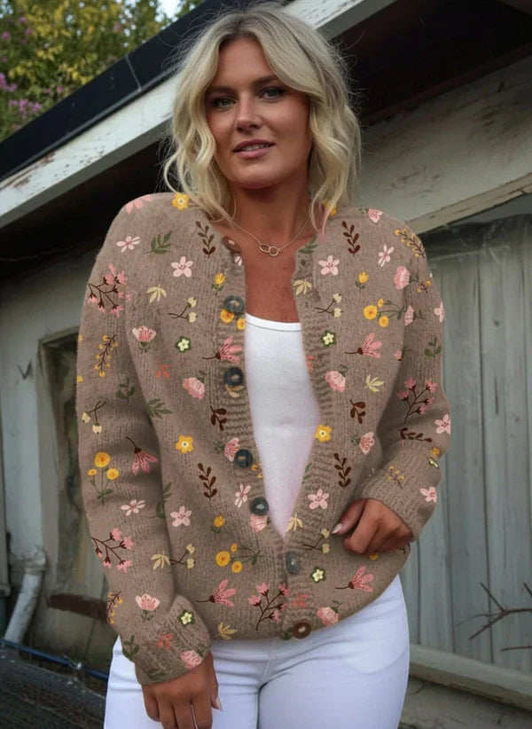 NADINE | CHIC BUTTONED CARDIGAN SWEATER