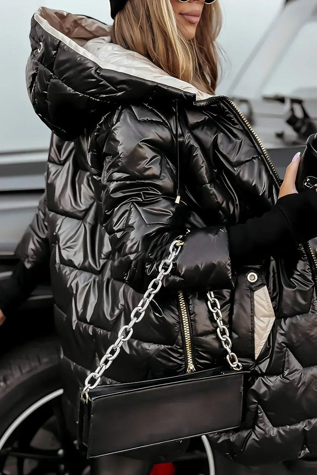 Lina | Long, warm quilted jacket with a spacious hood